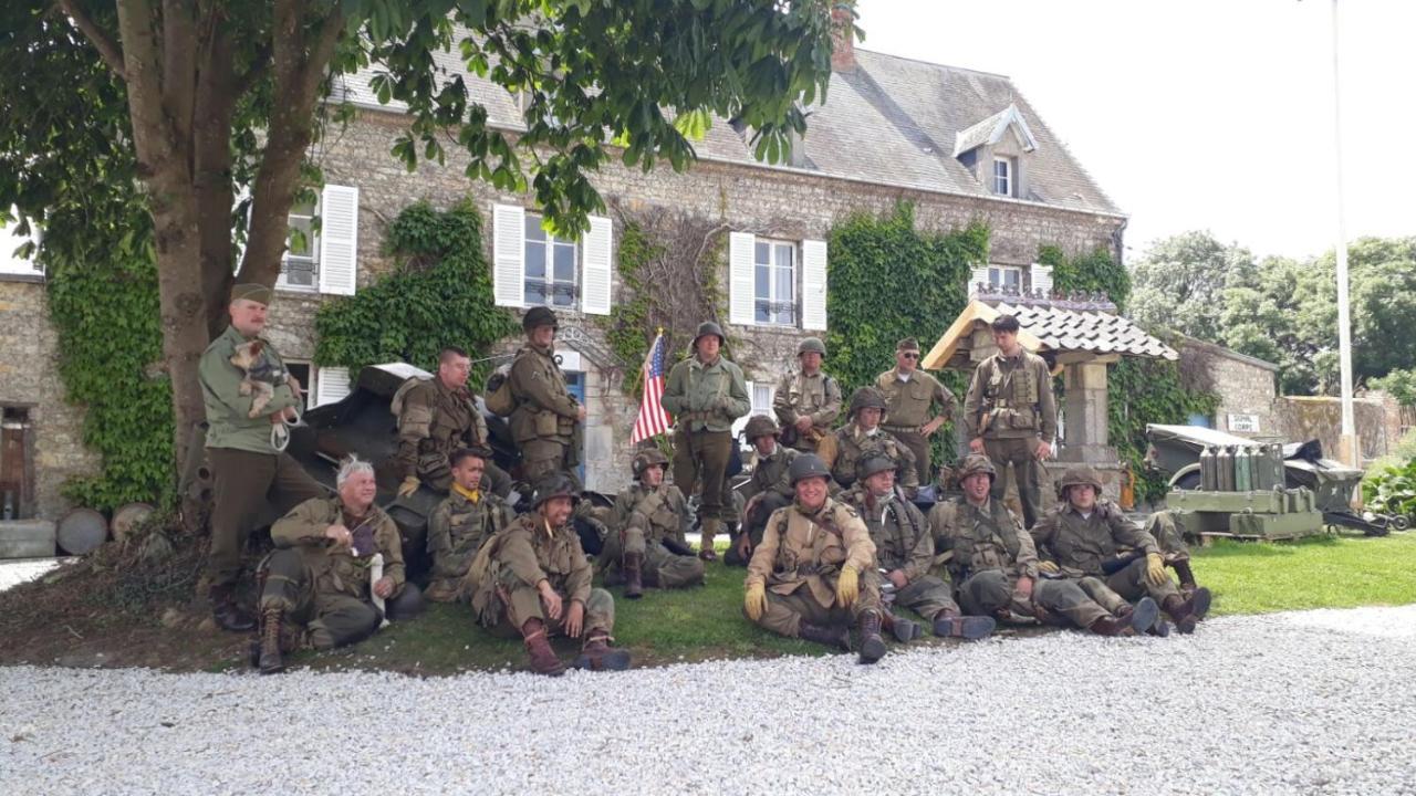Domaine Airborne Bed and Breakfast Carentan-les-Marais Eksteriør billede