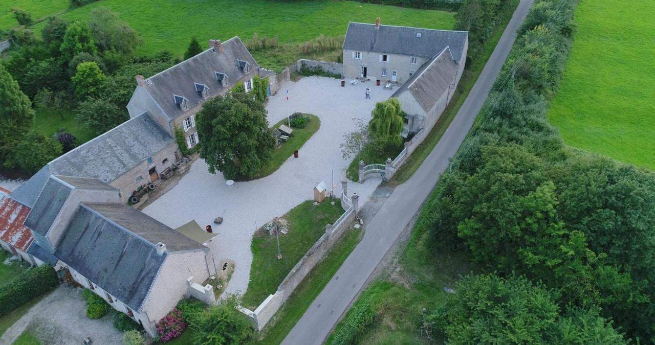 Domaine Airborne Bed and Breakfast Carentan-les-Marais Eksteriør billede