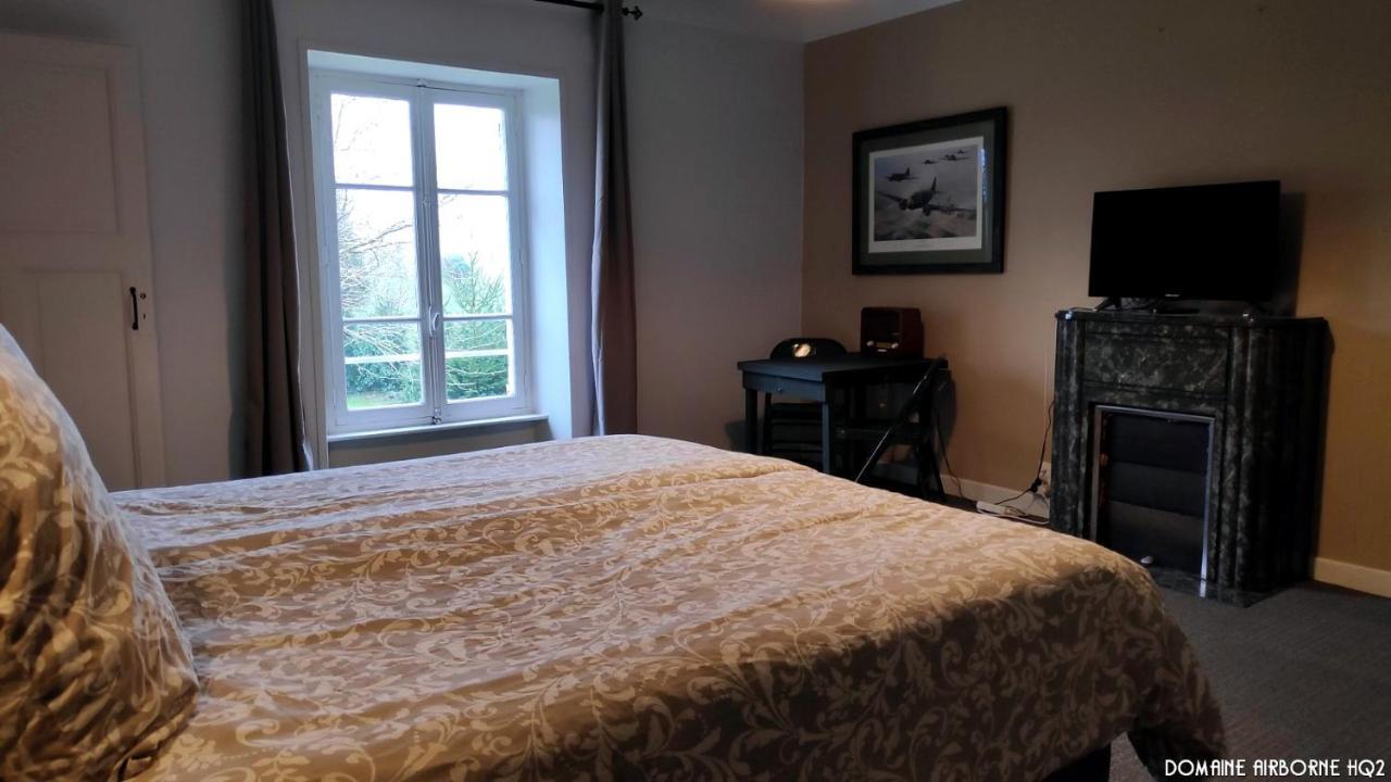 Domaine Airborne Bed and Breakfast Carentan-les-Marais Værelse billede