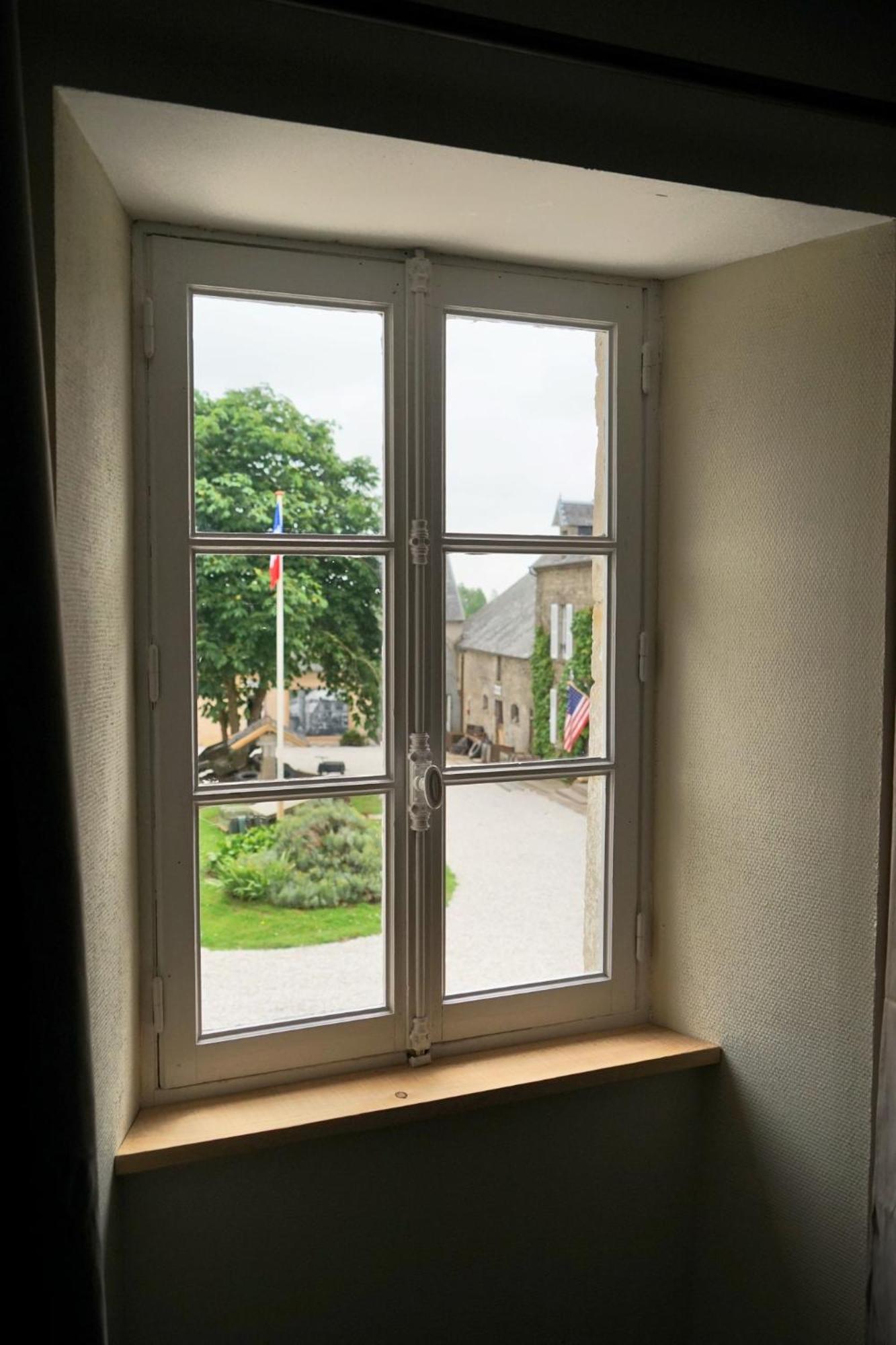 Domaine Airborne Bed and Breakfast Carentan-les-Marais Værelse billede